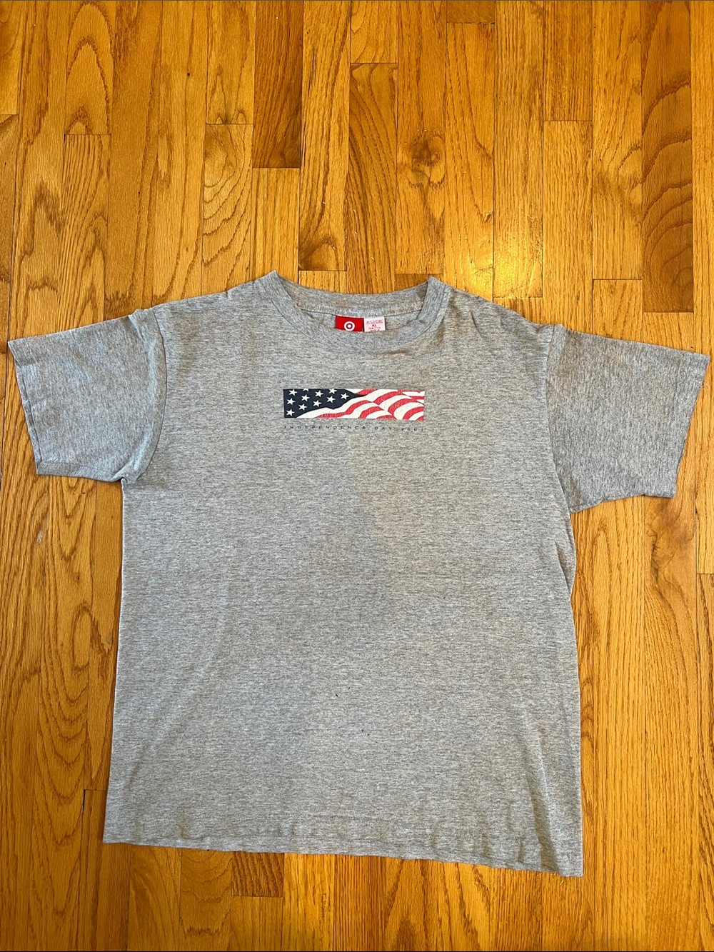 Target Vintage 2001 Independence Day Gray T-Shirt with American Flag Graphic XL